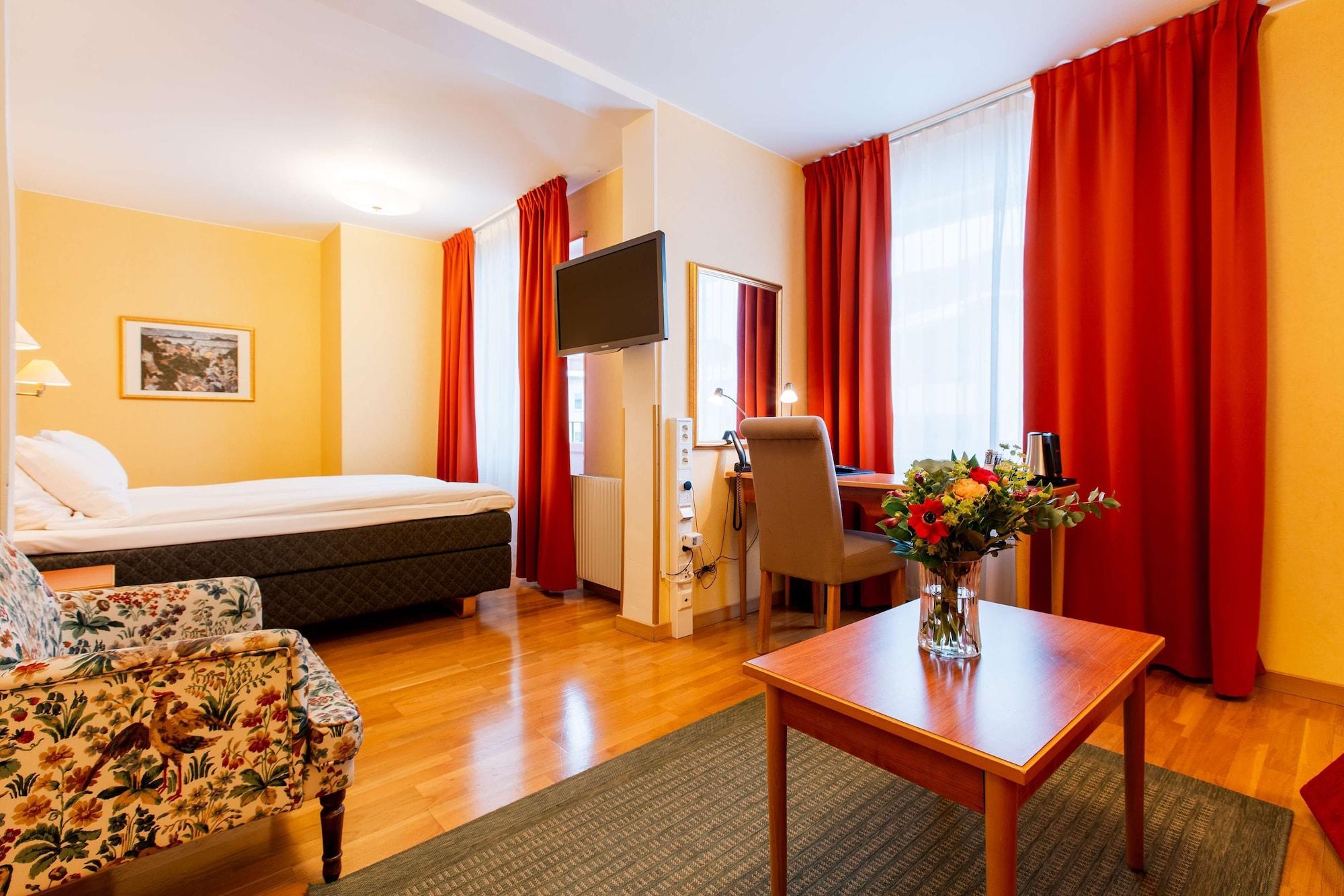 Sure Hotel By Best Western Esplanade Västerås Екстериор снимка