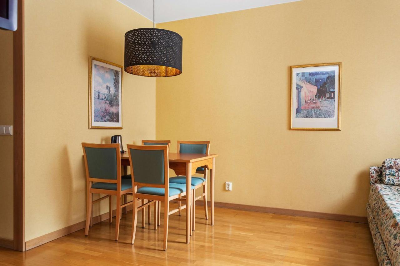 Sure Hotel By Best Western Esplanade Västerås Екстериор снимка